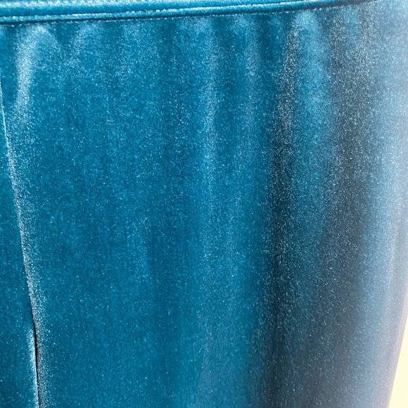 Women’s INC International Concepts Velour Leggings - Picture 3 of 6